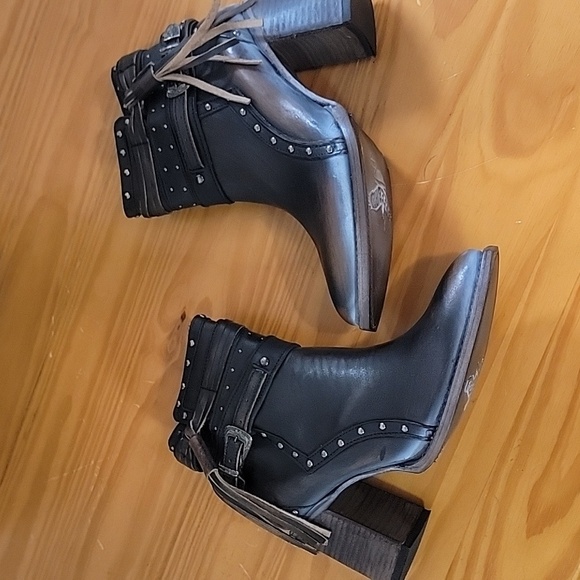 New Freebird By Steven Julius Black Boot, Bootie  Size 10 - Picture 8 of 13